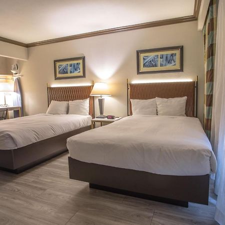 Vanllee Hotel Covina Zewnętrze zdjęcie