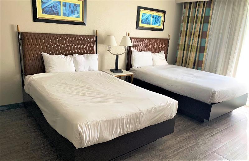 Vanllee Hotel Covina Zewnętrze zdjęcie
