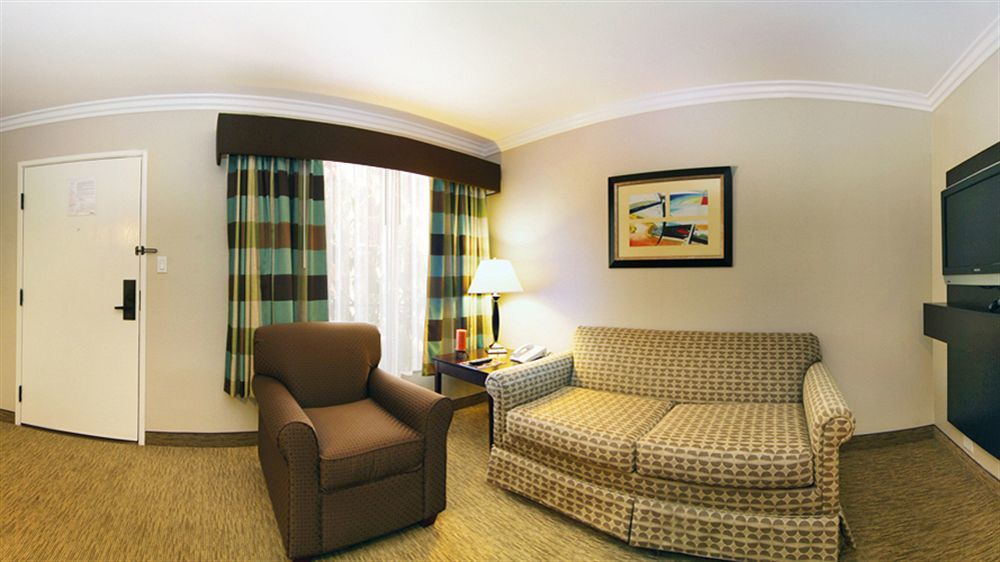 Vanllee Hotel Covina Zewnętrze zdjęcie