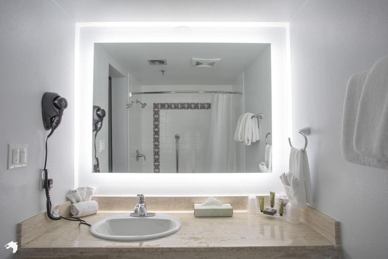 Vanllee Hotel Covina Zewnętrze zdjęcie
