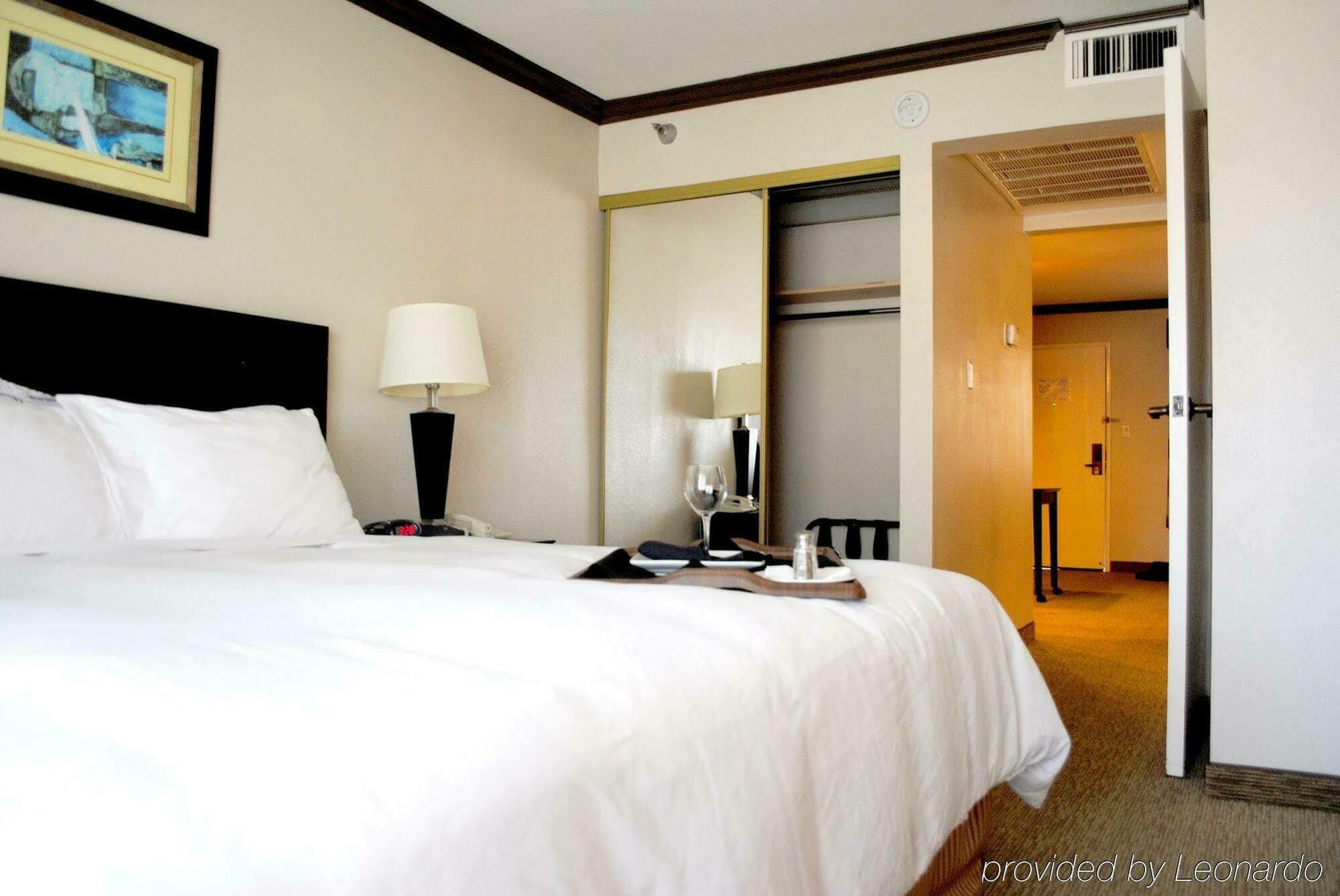 Vanllee Hotel Covina Zewnętrze zdjęcie